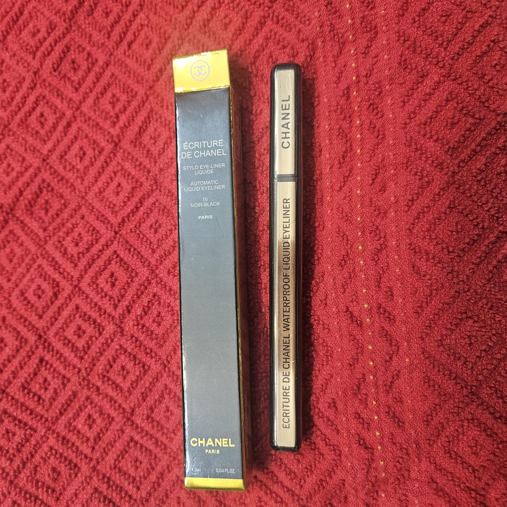 Chanel Noir Black Liquid Eyeliner